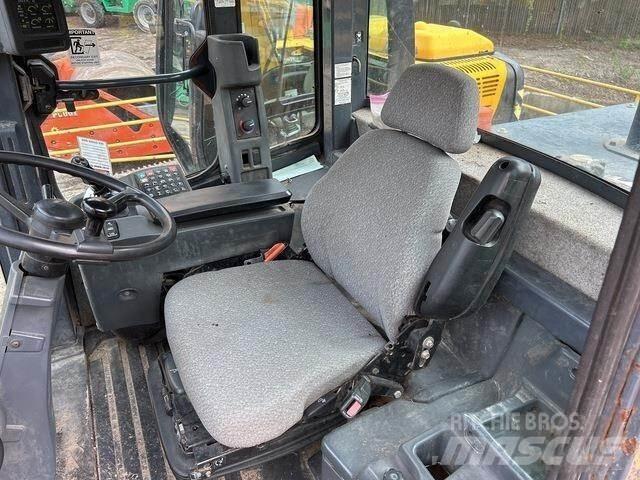 John Deere 544K Колесни товарачи