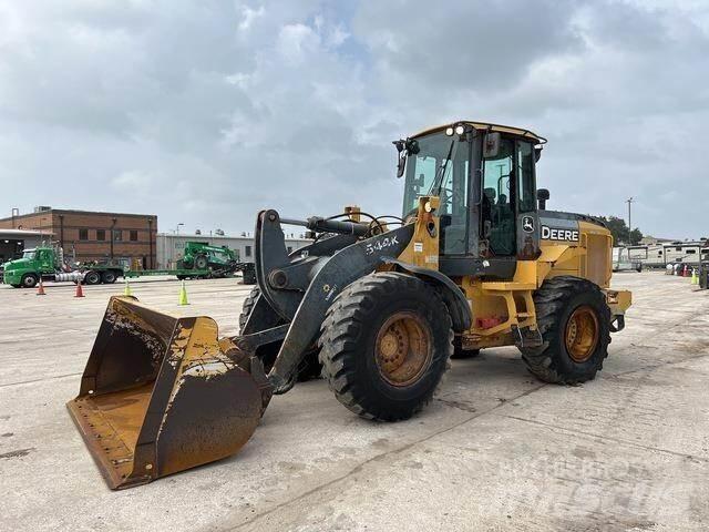 John Deere 544K Колесни товарачи