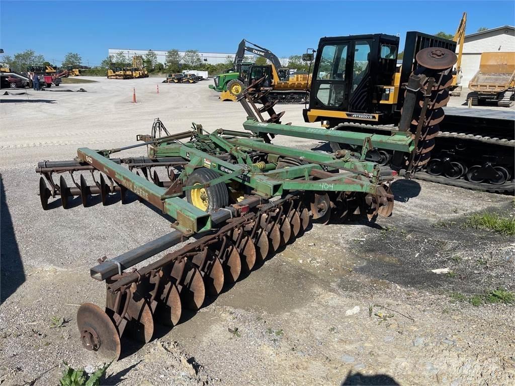 John Deere 640 Дискови брани