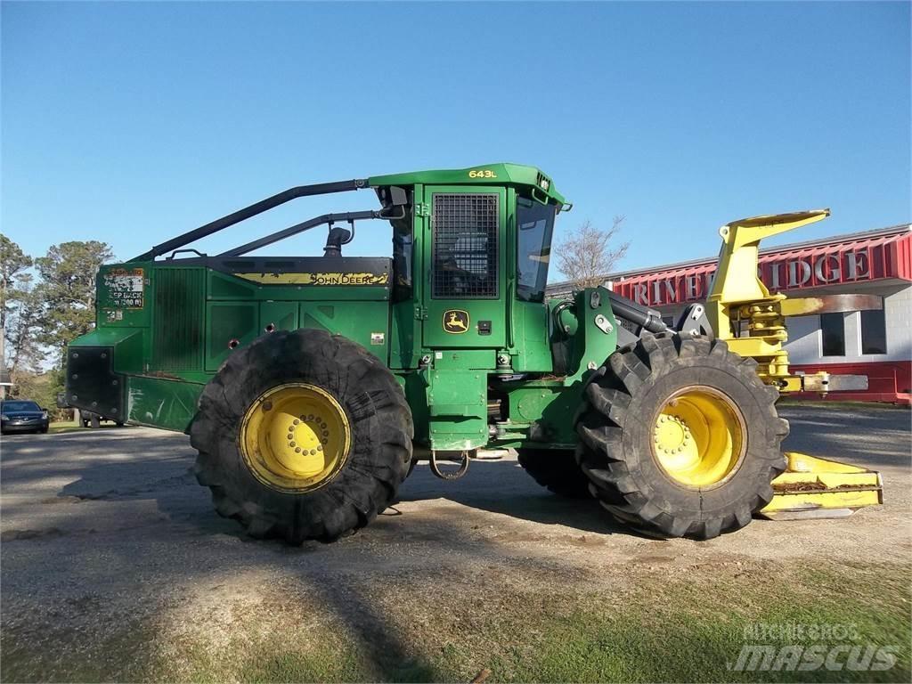 John Deere 643L Секачи
