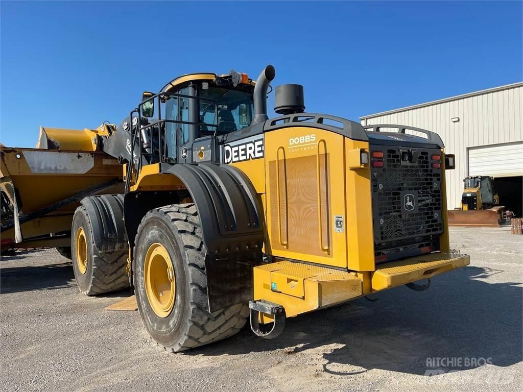 John Deere 844KIII Колесни товарачи