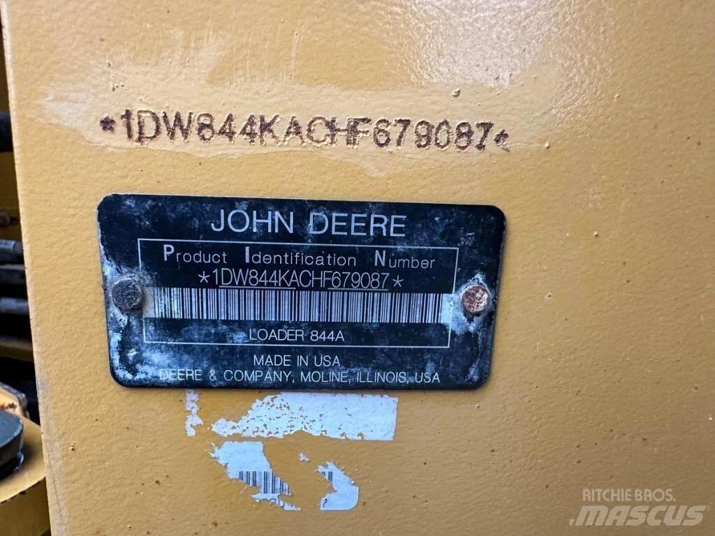 John Deere 844KIII Колесни товарачи