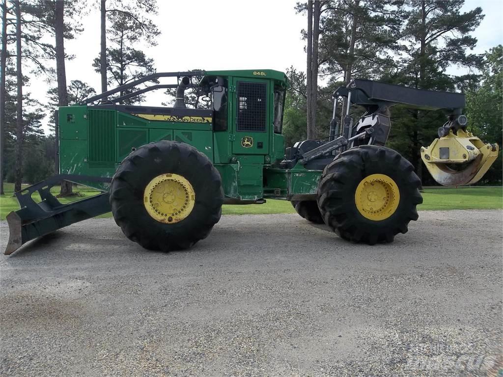 John Deere 848L Скидери
