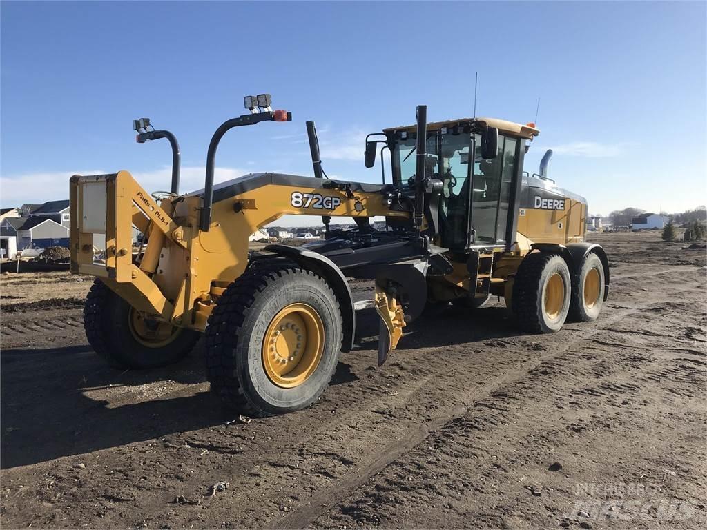 John Deere 872G Грейдери