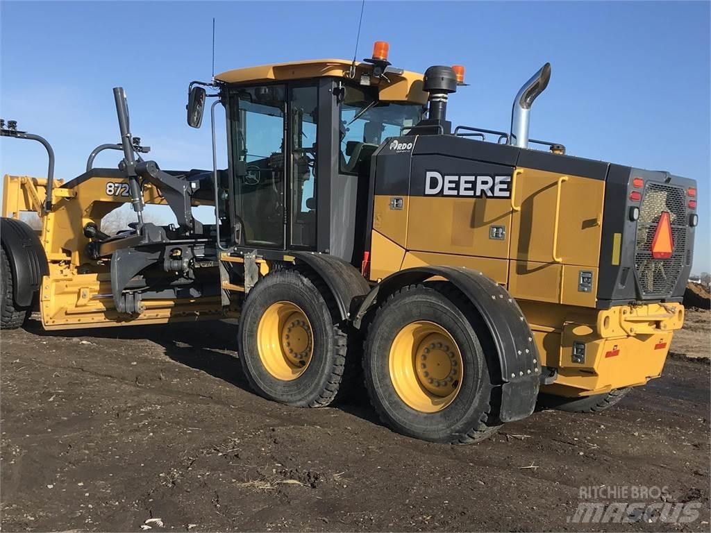 John Deere 872G Грейдери