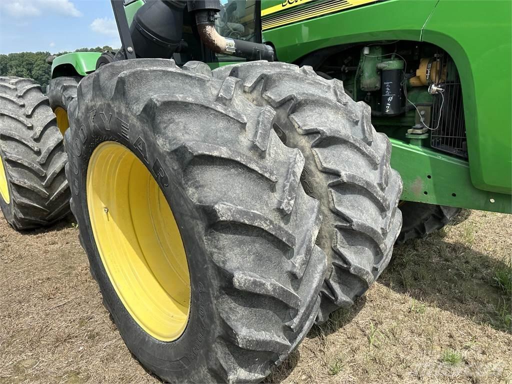 John Deere 9220 Трактори