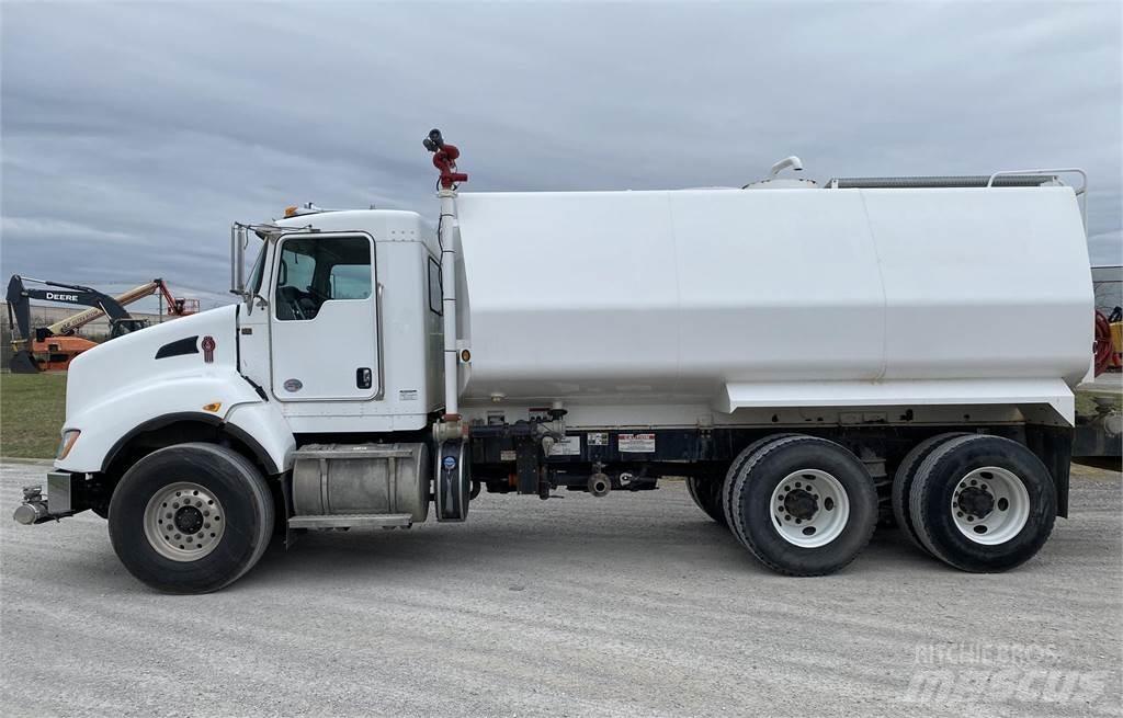 Kenworth T440 Цистерни за вода
