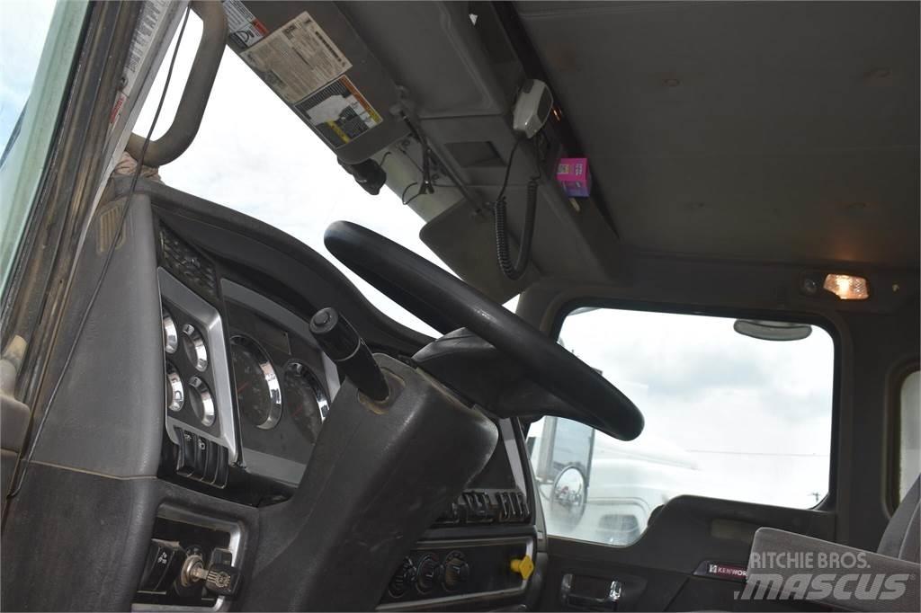 Kenworth T440 Автобетоновози
