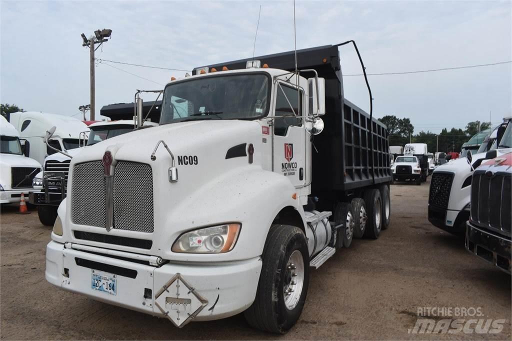 Kenworth T440 Самосвал