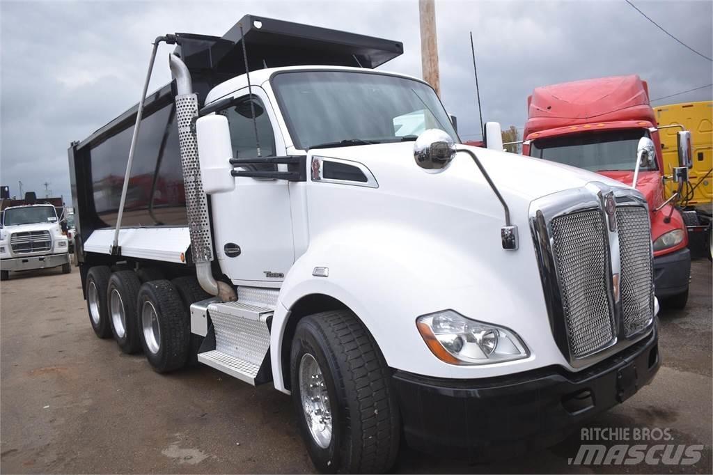 Kenworth T680 Самосвал