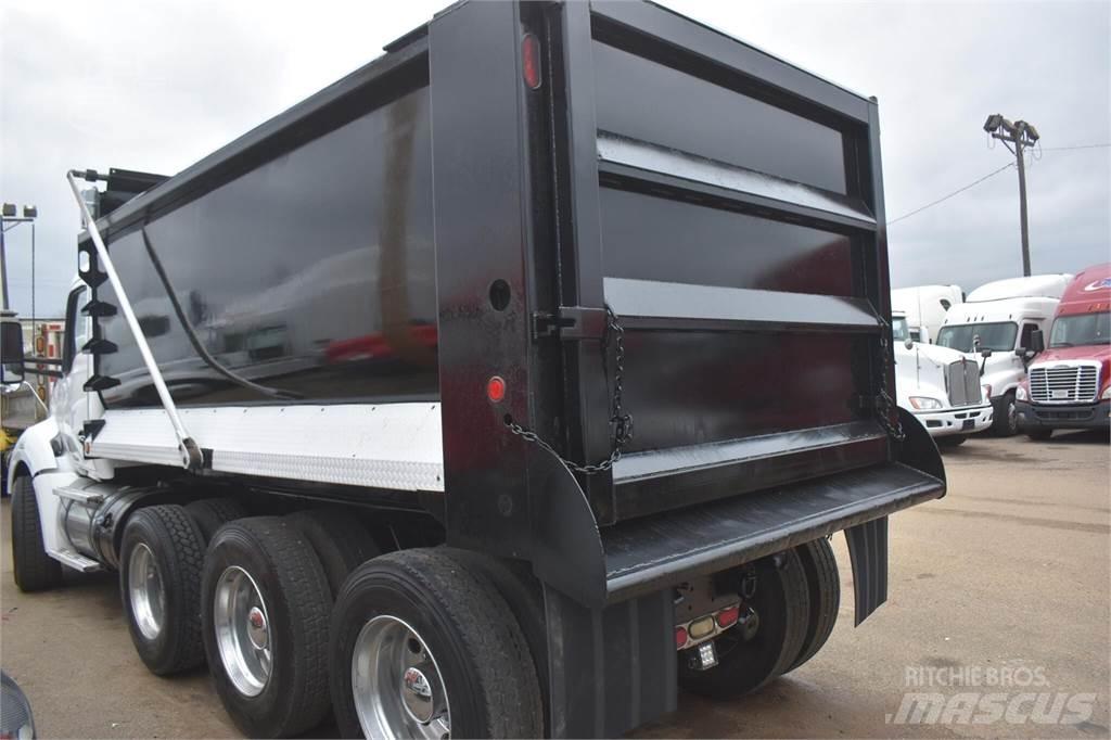 Kenworth T680 Самосвал