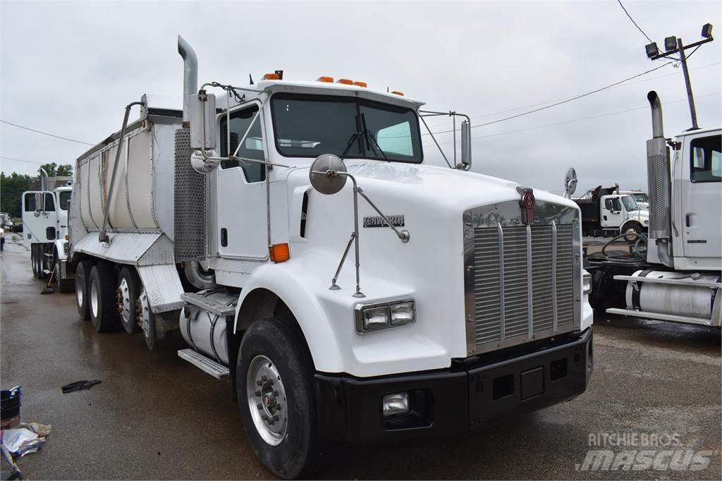 Kenworth T800 Самосвал