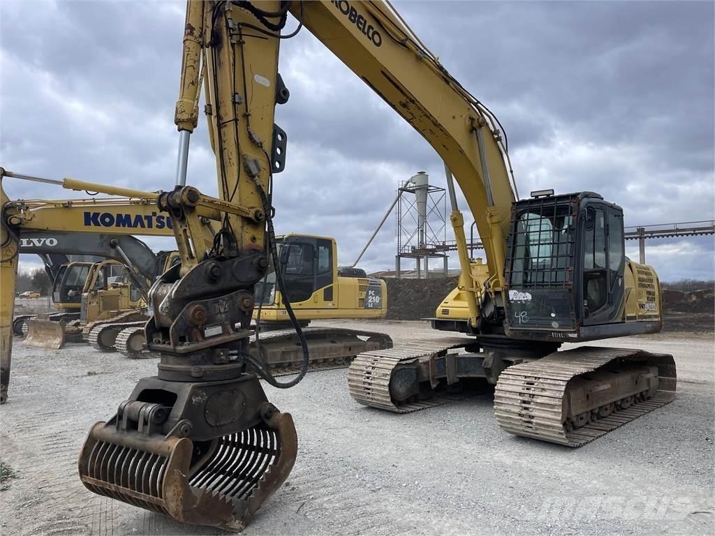 Kobelco SK210 LC-9 Товарачи с наклонена стрела
