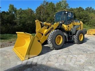 Komatsu WA320-8 Колесни товарачи