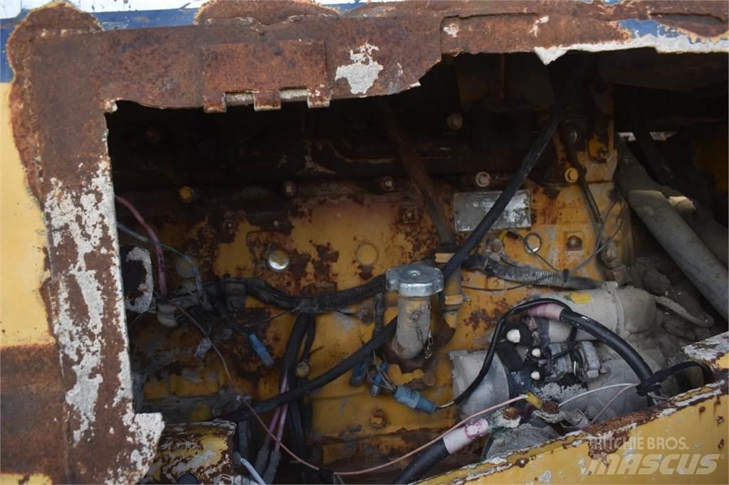 Komatsu WA420 Колесни товарачи