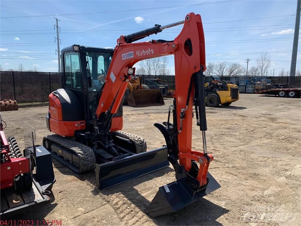 Kubota KX033-4 Мини екскаватори < 7 т