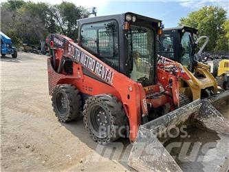 Kubota SSV75 Мини товарачи
