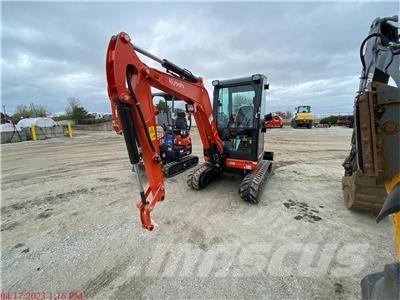 Kubota U27-4 Мини екскаватори < 7 т