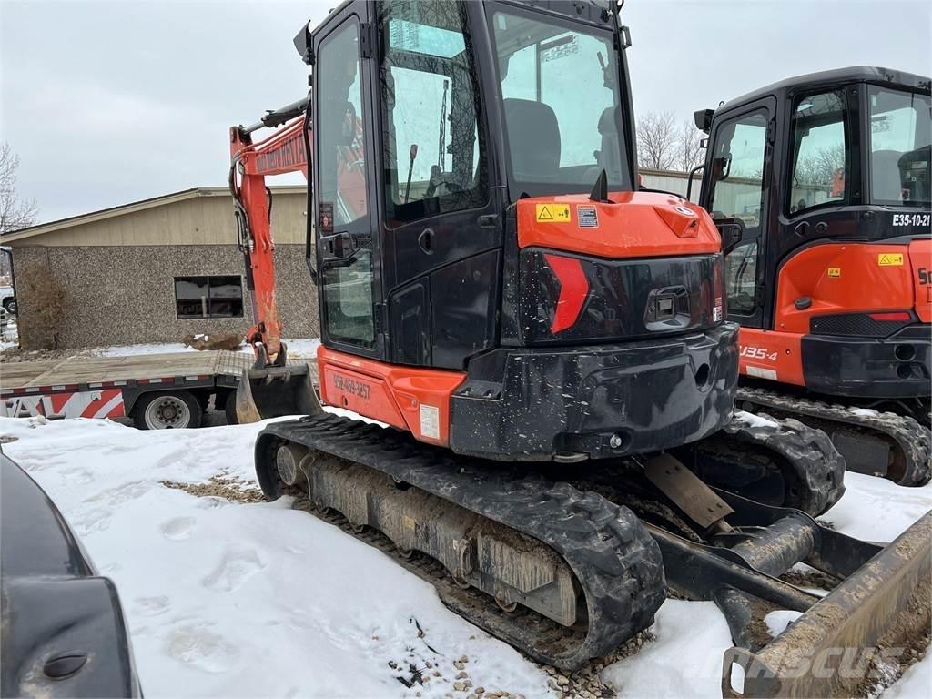 Kubota U55-5 Мини екскаватори < 7 т