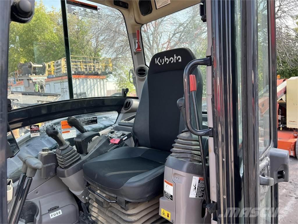 Kubota U55-5 Мини екскаватори < 7 т