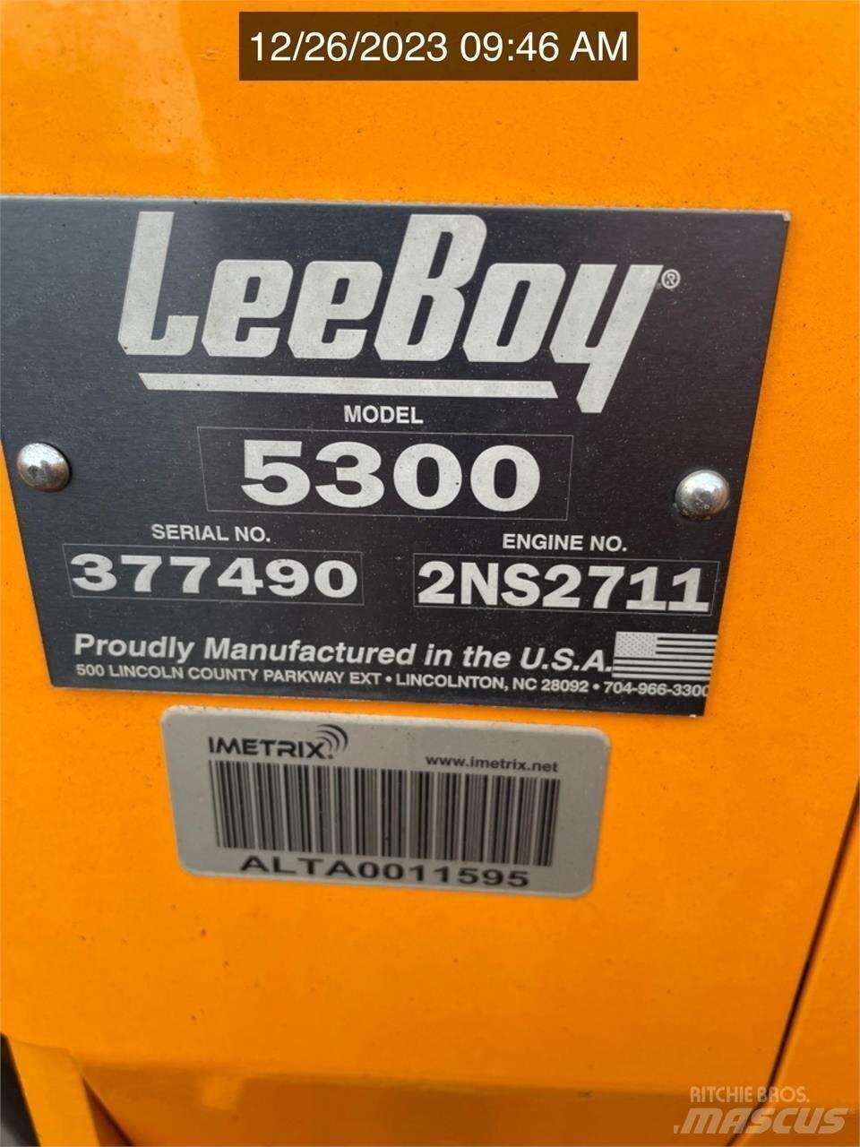 LeeBoy 5300 Машини за асфалт