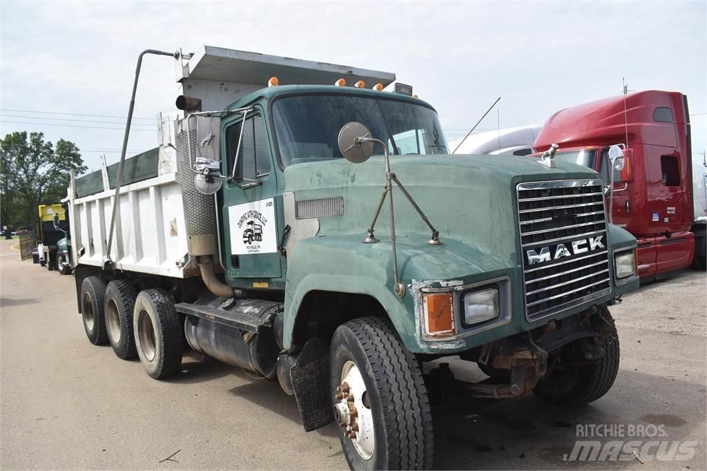 Mack CH613 Самосвал