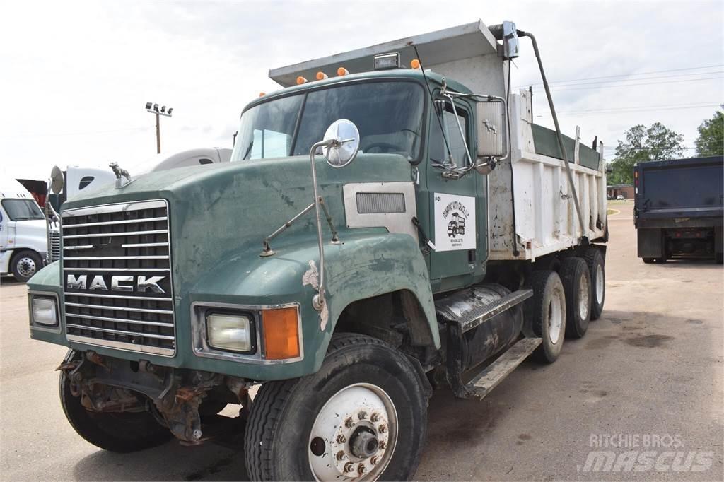 Mack CH613 Самосвал