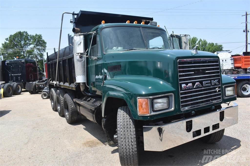Mack CH613 Самосвал