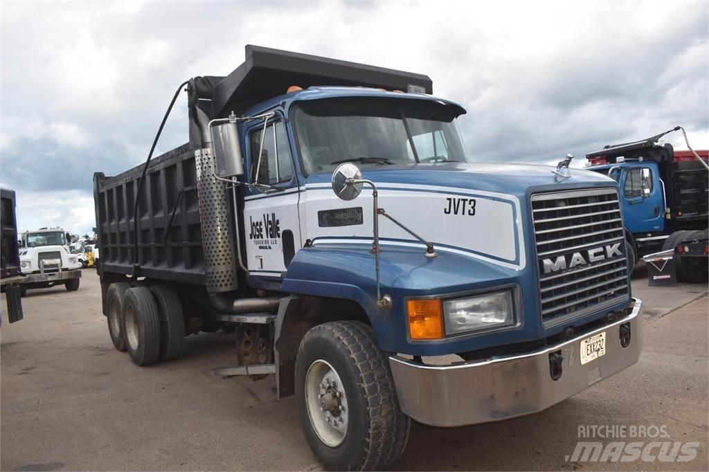 Mack CH613 Самосвал