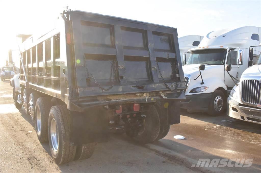Mack GRANITE CV713 Самосвал