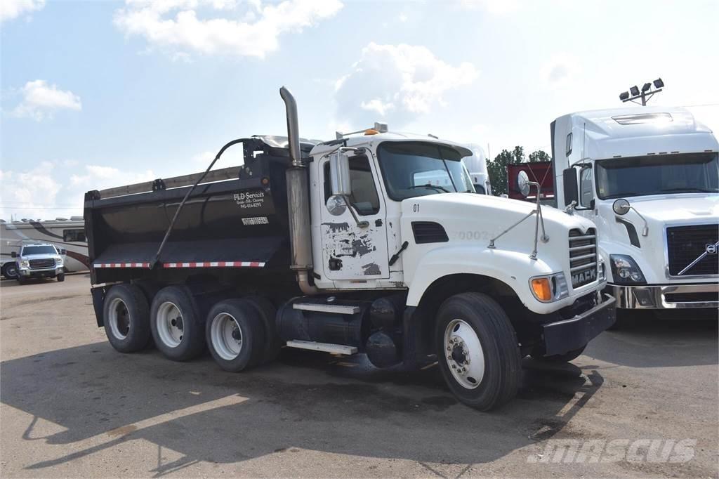 Mack GRANITE CV713 Самосвал