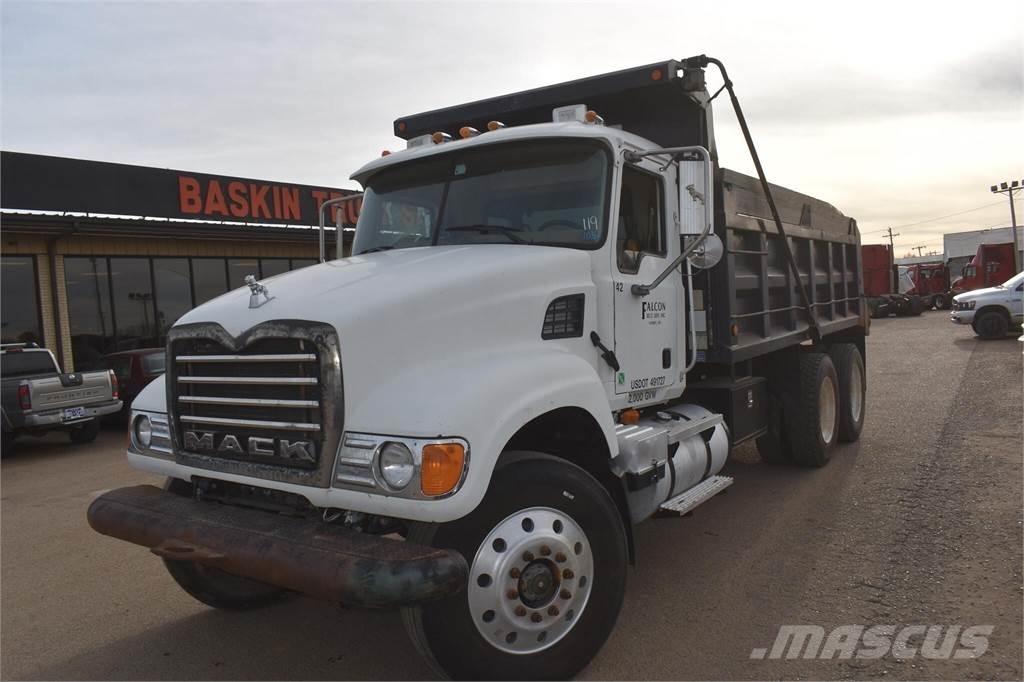 Mack GRANITE CV713 Самосвал
