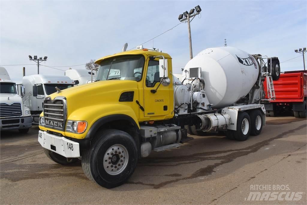 Mack GRANITE CV713 Автобетоновози
