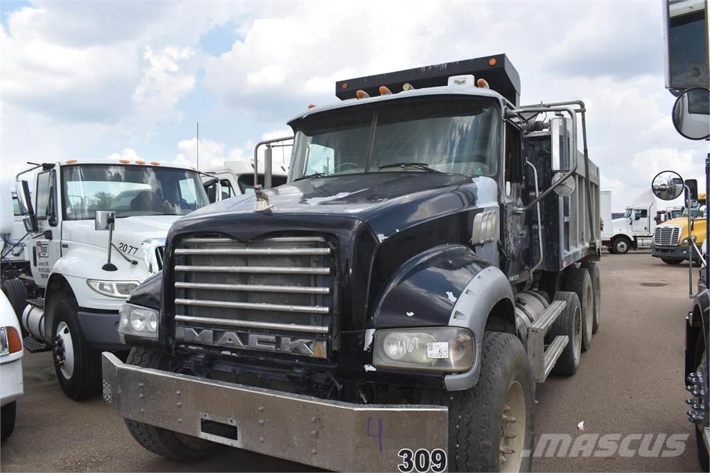 Mack GRANITE GU713 Самосвал