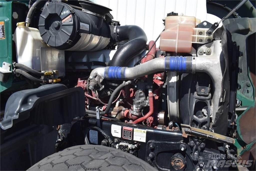 Mack GRANITE GU713 Цистерна