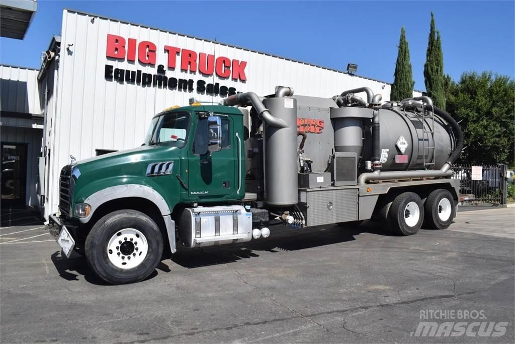 Mack GRANITE GU713 Цистерна