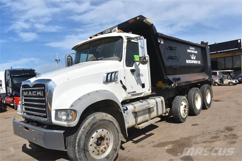 Mack GRANITE GU713 Самосвал
