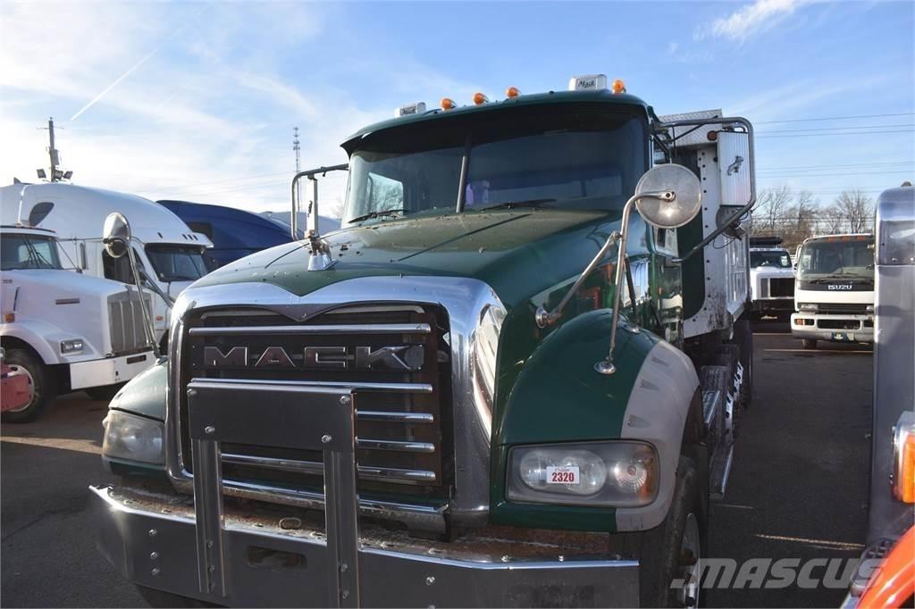 Mack GRANITE GU713 Самосвал