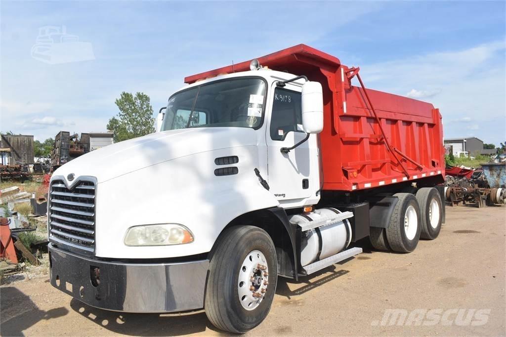 Mack VISION CXN613 Самосвал