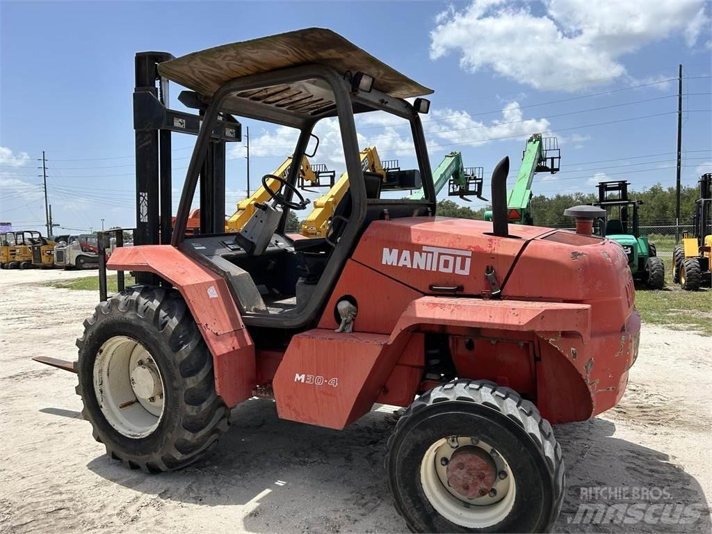 Manitou M30.4 Камиони за херавни местности