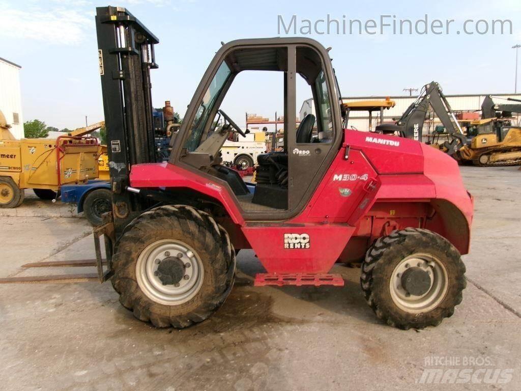 Manitou M30.4 Камиони за херавни местности