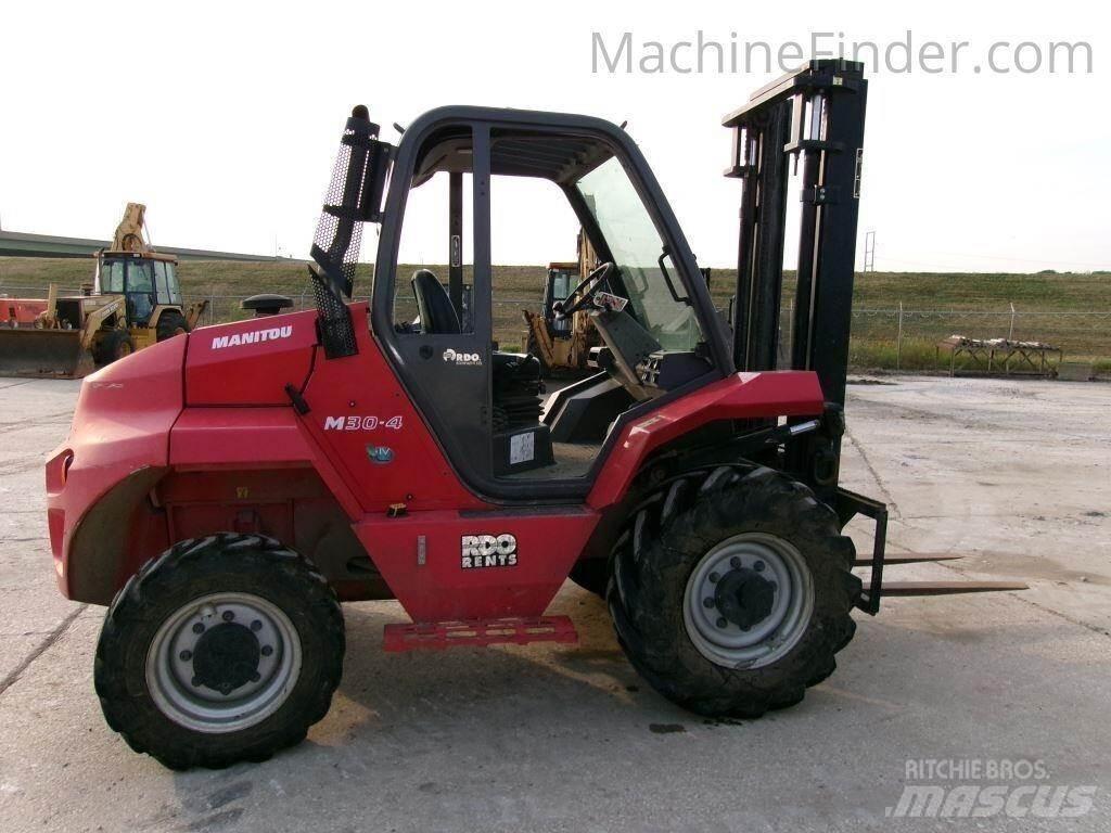 Manitou M30.4 Камиони за херавни местности