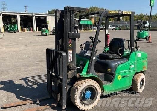 Mitsubishi FG30N Вилични кари-повдигачи - други