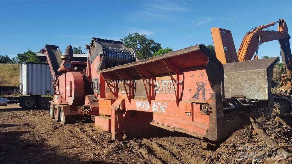 Morbark 5600 Дробилки за клони