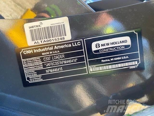 New Holland C337 Мини товарачи
