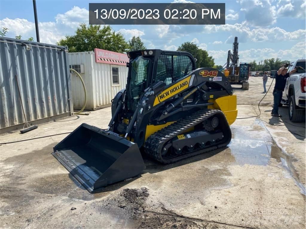 New Holland C345 Мини товарачи
