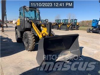 New Holland W80C Колесни товарачи