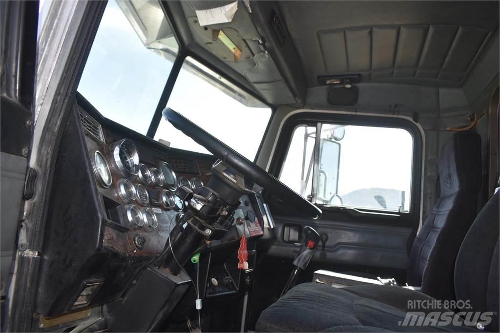 Peterbilt 379EXHD Самосвал