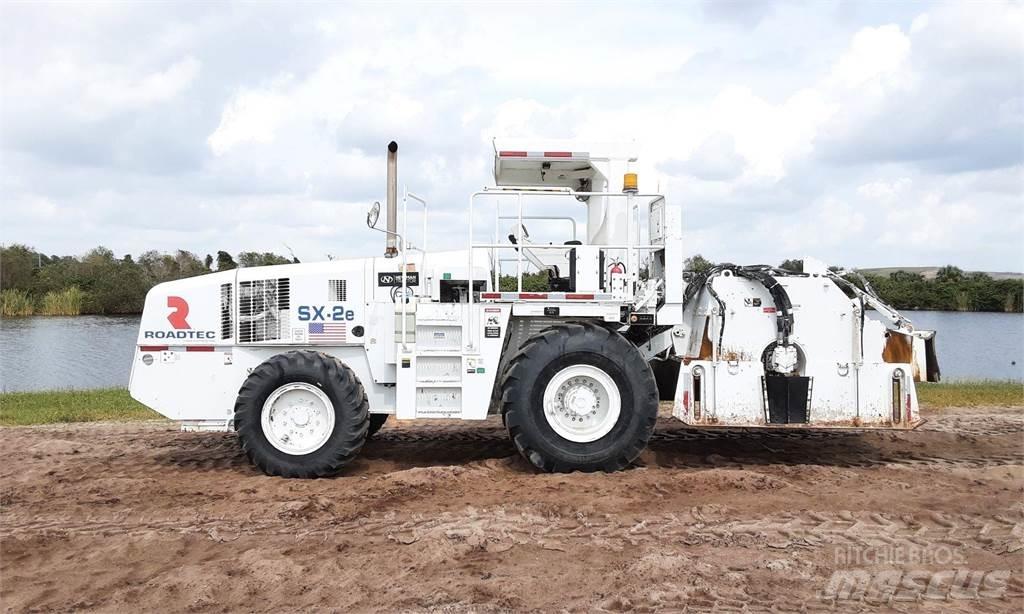 Roadtec SX2E Рециклатори на асфалт