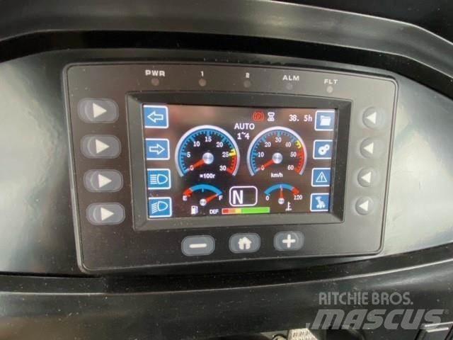 Sany SW405K Колесни товарачи